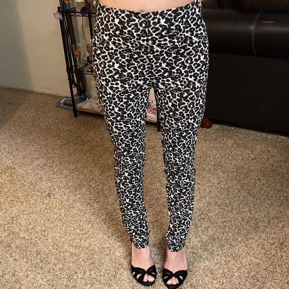 Dynamite casual pants 👖 - Picture 4 of 10